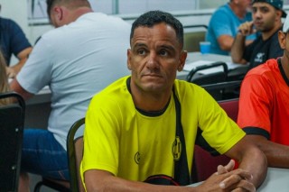 
<a style='margin-left: 5px;' class='btn btn-xs btn-social btn-facebook' href='https://www.facebook.com/sharer/sharer.php?u=https://ko-boladovale.web.getmuller.com.br/imgs/800-800-90/conteudo/fotos/2057/img7067.jpg' rel='popup' data-width='500' data-height='400'><i class='fa fa-facebook'></i>Compartilhar <span class='hidden-xs'>no Facebook</span>
</a> 
<a class='btn btn-default btn-xs' target='_blank' href='imgs/800-800-90/conteudo/fotos/2057/img7067.jpg'>
<span class='glyphicon glyphicon-cloud-download'></span> Salvar
</a> 
<span></span>