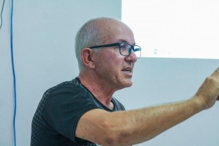 
<a style='margin-left: 5px;' class='btn btn-xs btn-social btn-facebook' href='https://www.facebook.com/sharer/sharer.php?u=https://ko-boladovale.web.getmuller.com.br/imgs/800-800-90/conteudo/fotos/2057/img7102.jpg' rel='popup' data-width='500' data-height='400'><i class='fa fa-facebook'></i>Compartilhar <span class='hidden-xs'>no Facebook</span>
</a> 
<a class='btn btn-default btn-xs' target='_blank' href='imgs/800-800-90/conteudo/fotos/2057/img7102.jpg'>
<span class='glyphicon glyphicon-cloud-download'></span> Salvar
</a> 
<span></span>