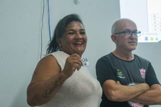 
<a style='margin-left: 5px;' class='btn btn-xs btn-social btn-facebook' href='https://www.facebook.com/sharer/sharer.php?u=https://ko-boladovale.web.getmuller.com.br/imgs/800-800-90/conteudo/fotos/2057/img7766.jpg' rel='popup' data-width='500' data-height='400'><i class='fa fa-facebook'></i>Compartilhar <span class='hidden-xs'>no Facebook</span>
</a> 
<a class='btn btn-default btn-xs' target='_blank' href='imgs/800-800-90/conteudo/fotos/2057/img7766.jpg'>
<span class='glyphicon glyphicon-cloud-download'></span> Salvar
</a> 
<span></span>