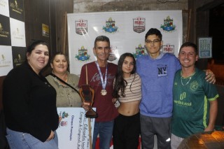 
<a style='margin-left: 5px;' class='btn btn-xs btn-social btn-facebook' href='https://www.facebook.com/sharer/sharer.php?u=https://ko-boladovale.web.getmuller.com.br/imgs/800-800-90/conteudo/fotos/2058/195a9300_1.jpg' rel='popup' data-width='500' data-height='400'><i class='fa fa-facebook'></i>Compartilhar <span class='hidden-xs'>no Facebook</span>
</a> 
<a class='btn btn-default btn-xs' target='_blank' href='imgs/800-800-90/conteudo/fotos/2058/195a9300_1.jpg'>
<span class='glyphicon glyphicon-cloud-download'></span> Salvar
</a> 
<span></span>