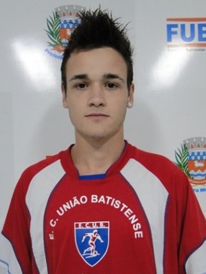 Denis Vinicius Correia Vargas